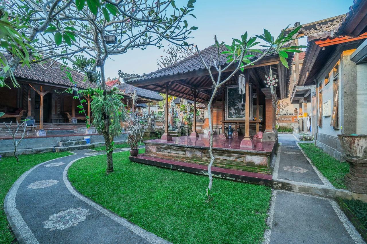 Gasthof Jero Griya *